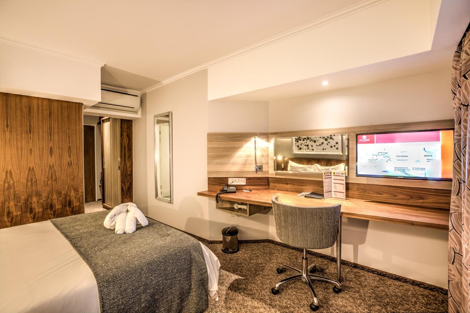 City Lodge Hotel Bloemfontein Room photo